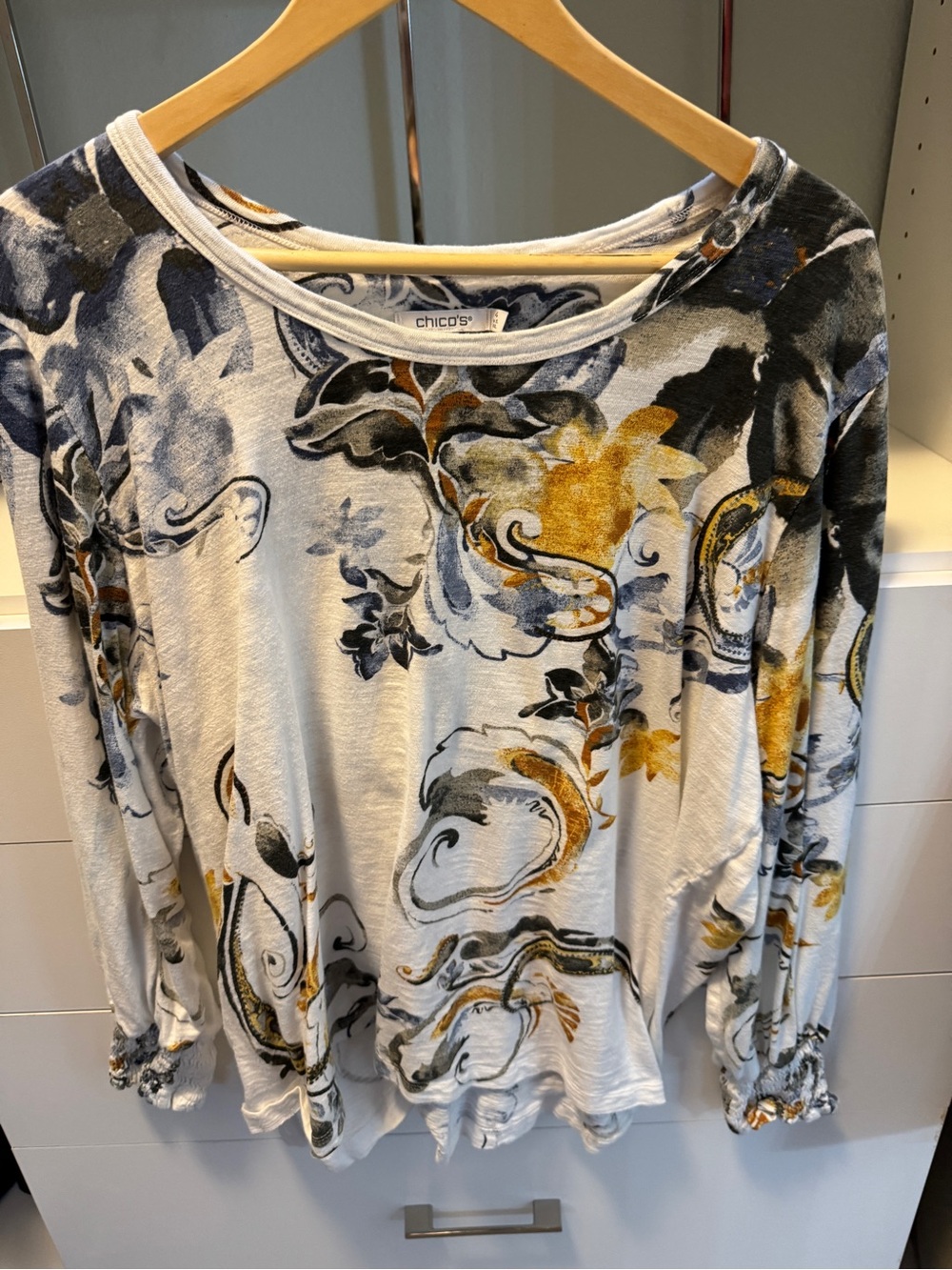 Chico's White Long-Sleeve Top with Gray and Gold Floral Scrolls